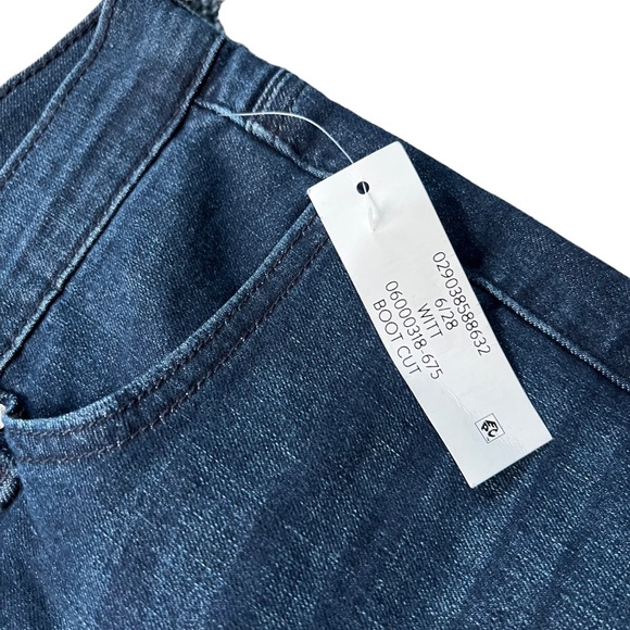 NWT Jessica Simpson Ladies Bootcut Jean Size 6 - Picture 2 of 13